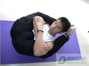 成人瑜伽男性教学视频,解锁身心平衡的瑜伽之路